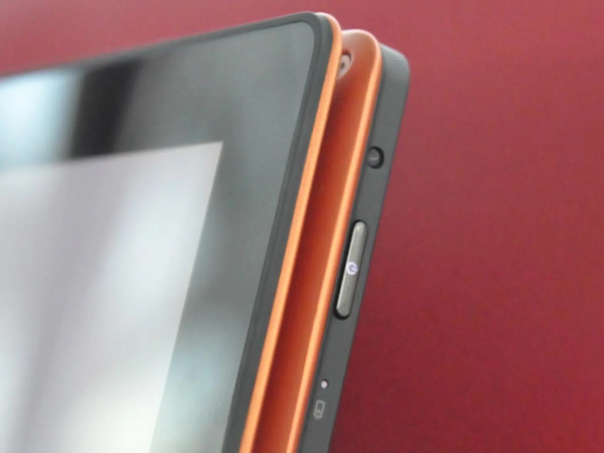 The power switch is located at the bottom left corner of the machine. But in tablet mode, it's located on the top right corner. 
