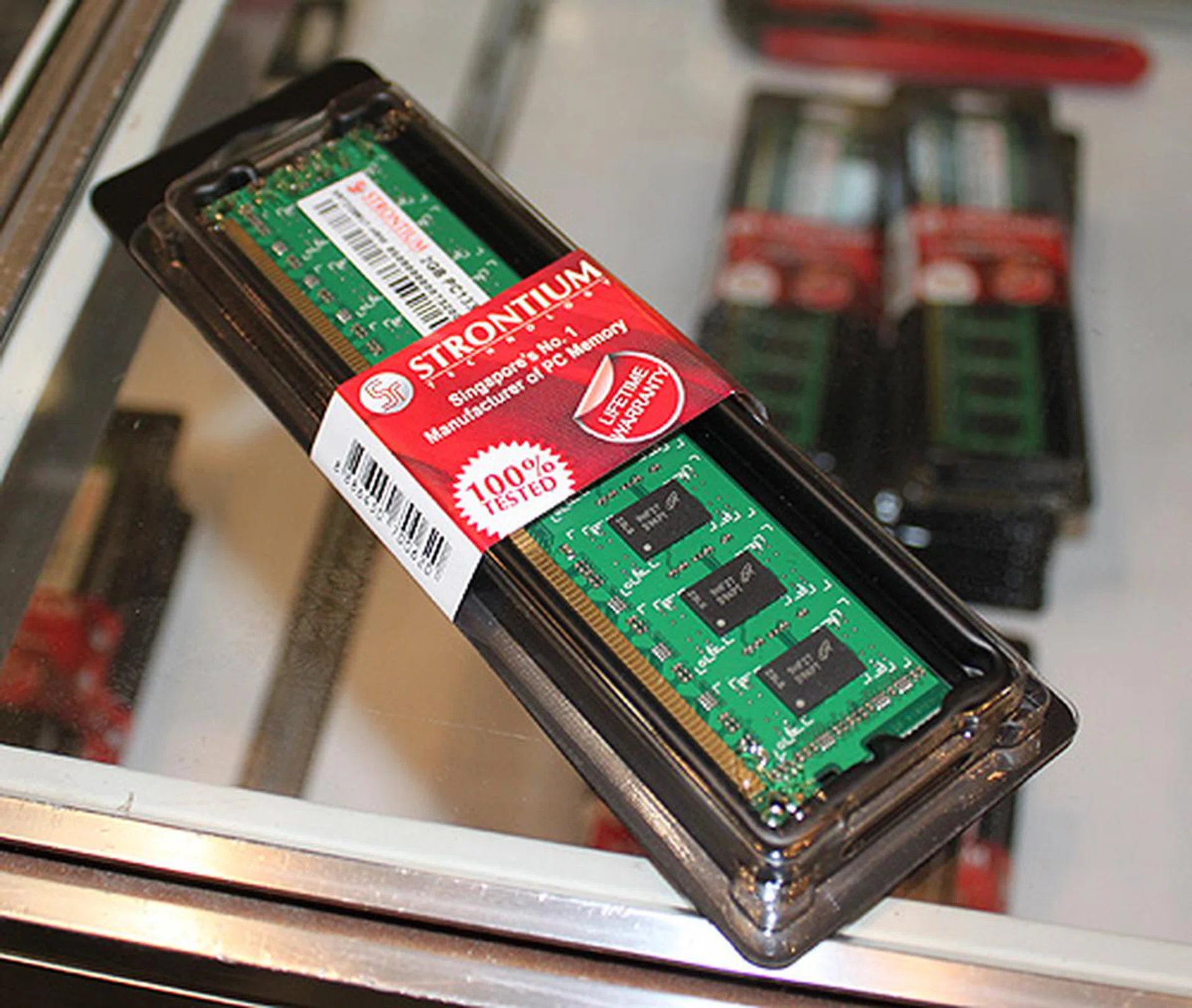 Desktop users can look to the 2GB DDR3-1333 sticks for $65.90. Comes with a free $5 NTUC voucher.
