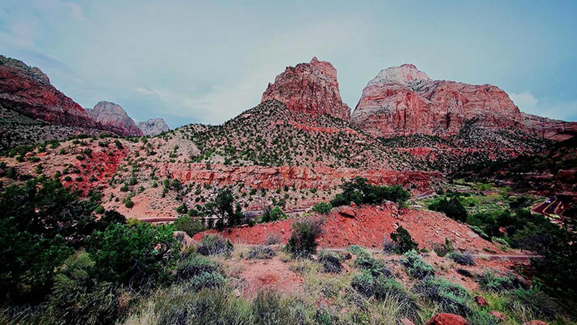 The EZ1000's picture quality stands shoulder to shoulder with LG's and Sony's OLED TVs. (Video: Zion National Park. Autumn - 4K Nature Documentary Film by 4K Relaxation Channel.)