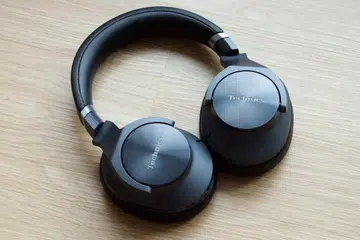 The EAH-A800 is Technics' flagship wireless ANC headphone and it's main rivals are the Sony WH-1000XM4 and Bose QuietComfort 45. 