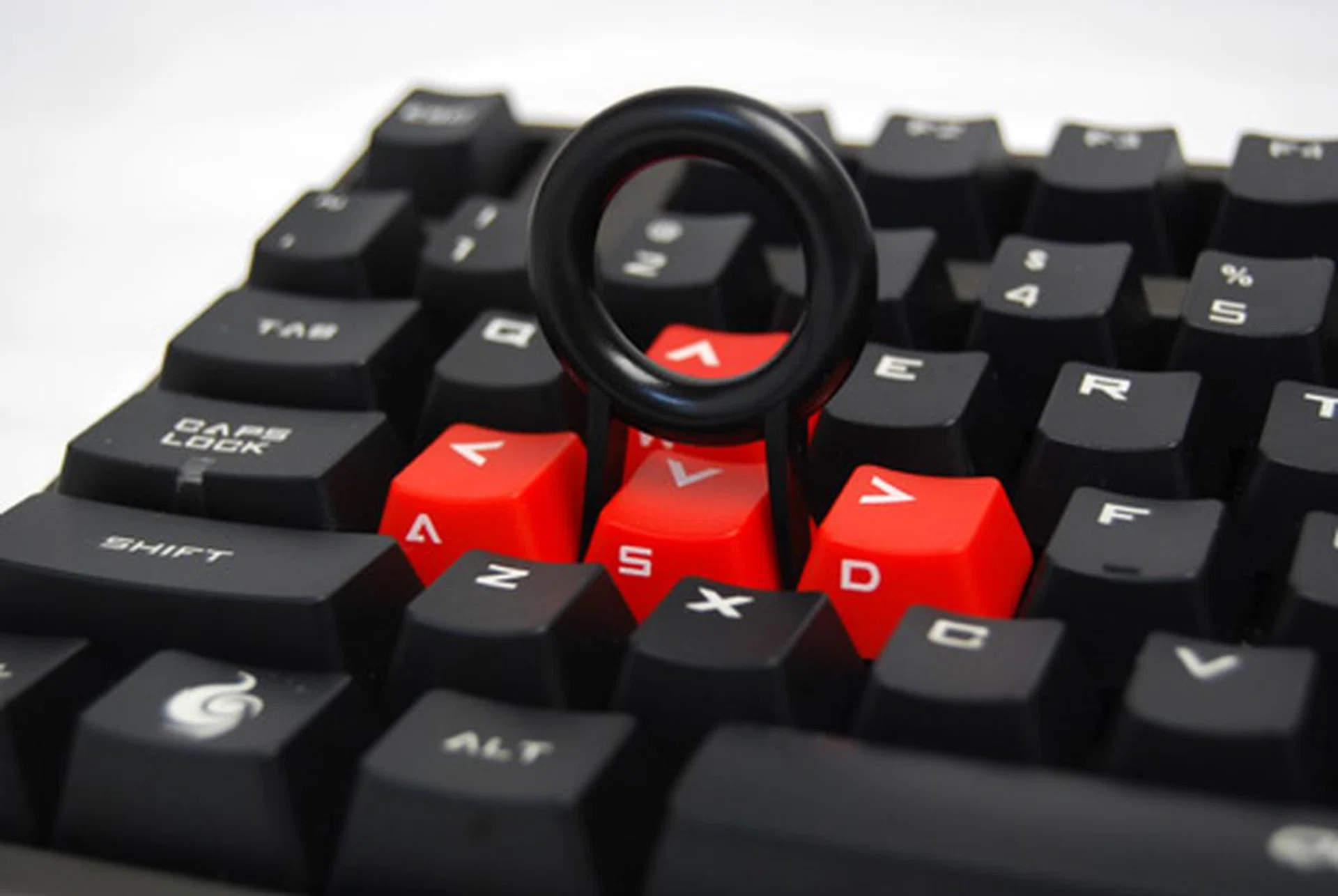 The supplied tool makes popping keys off a breeze.