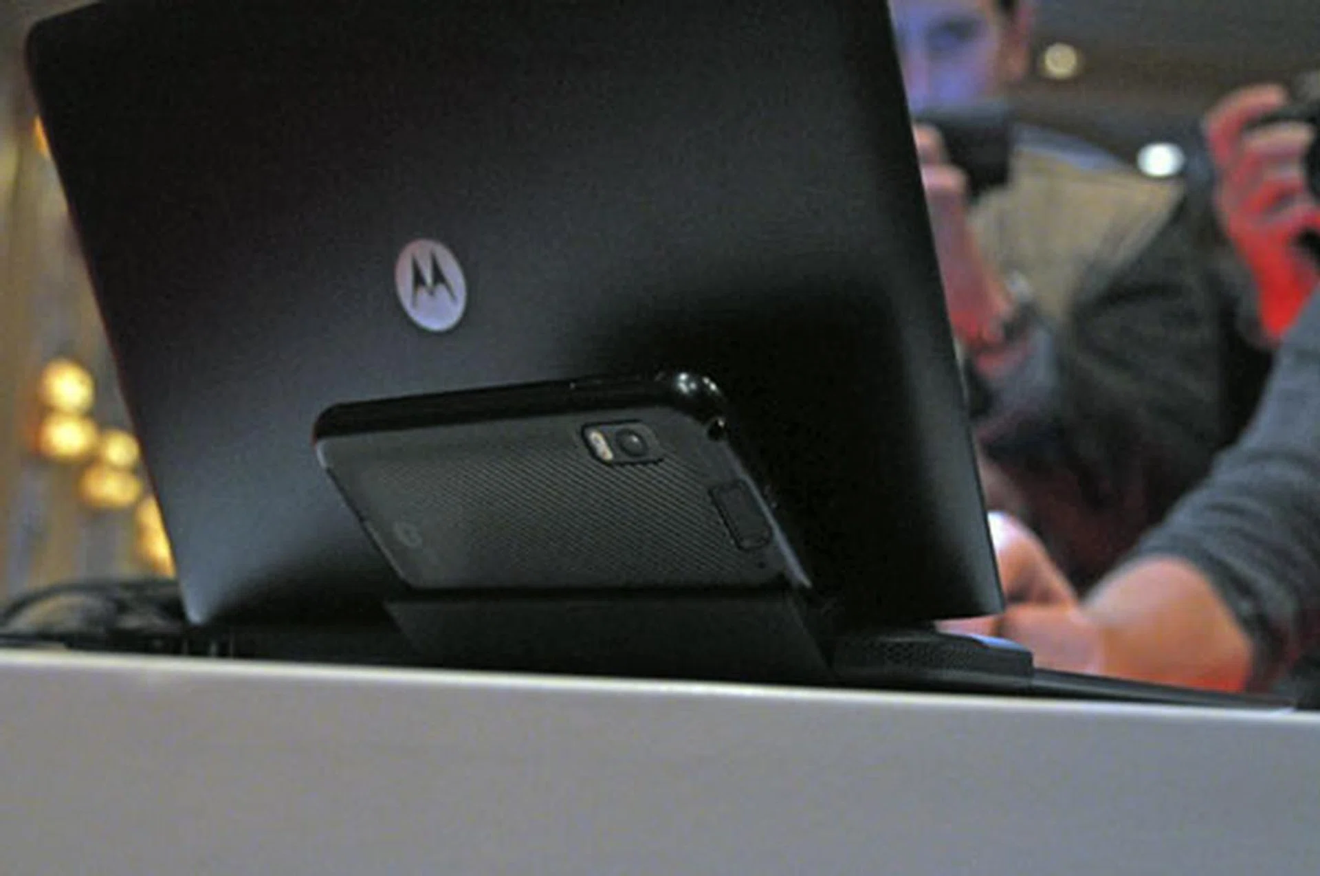 You dock the Atrix 4G at the back. Like this. 