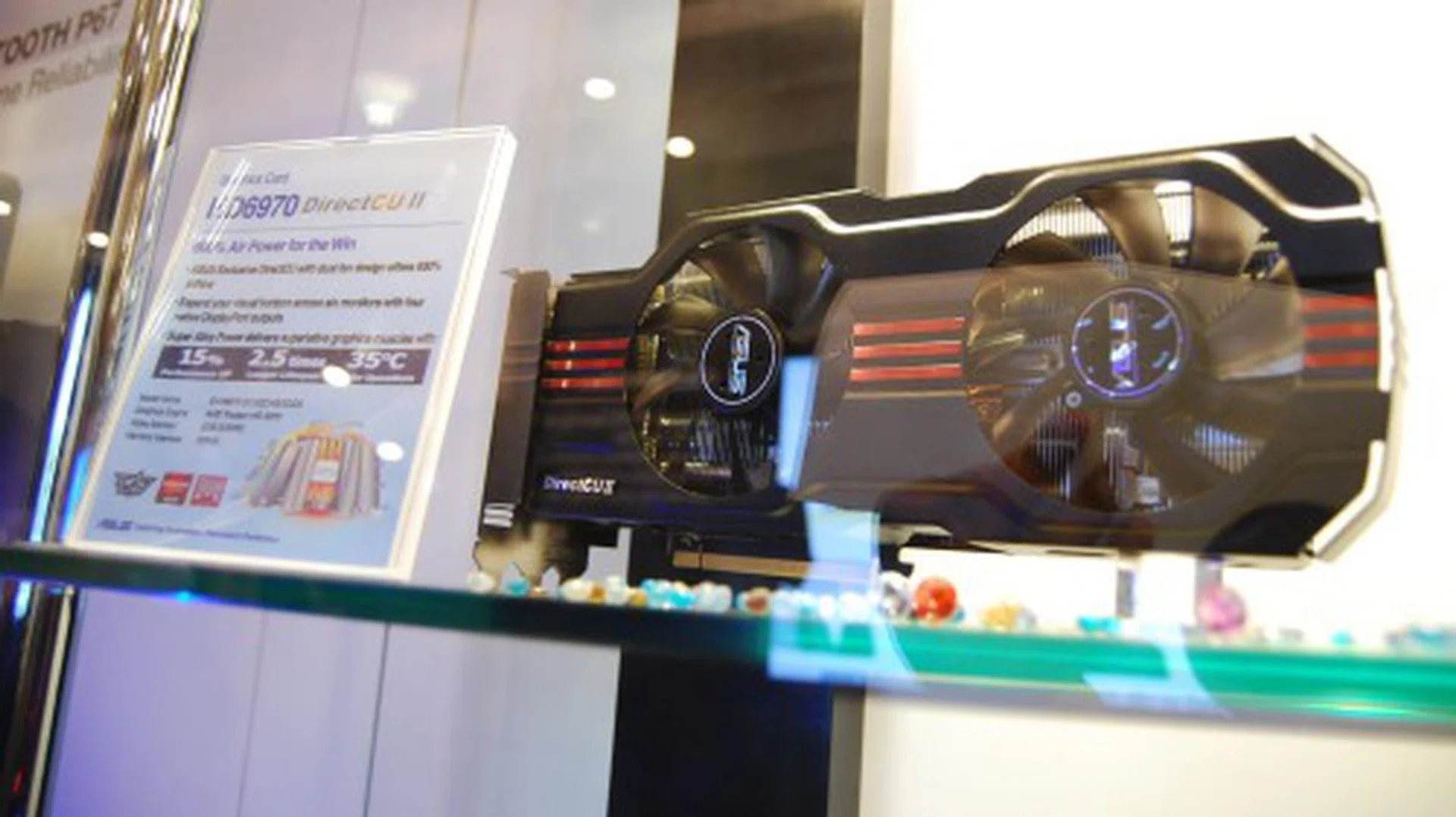 ASUS' custom edition Radeon HD 6970 arrived using DirectCU II design.