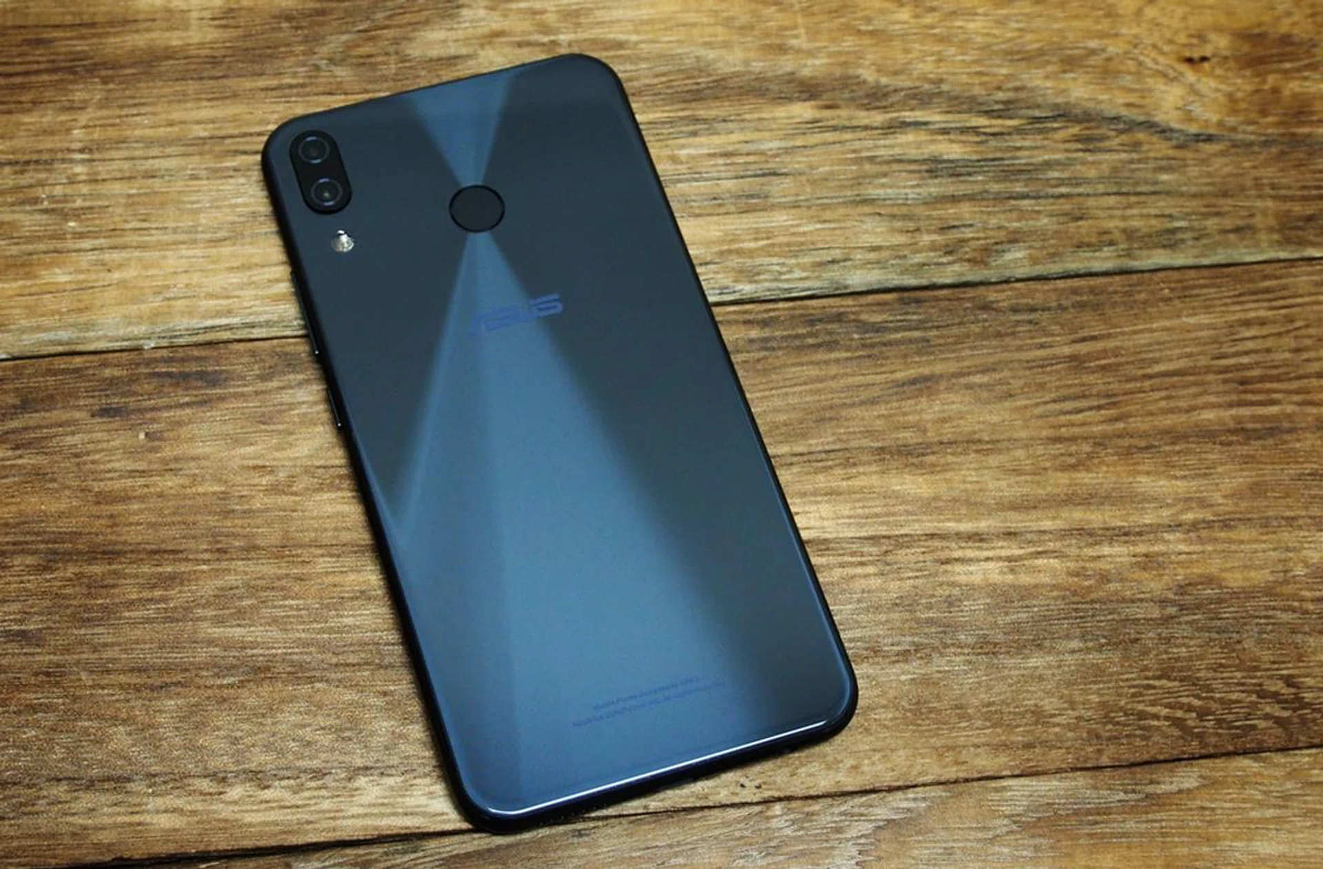 ASUS ZenFone 5