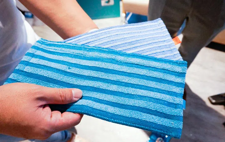 Want slower flow? Simply switch the wiping pad.