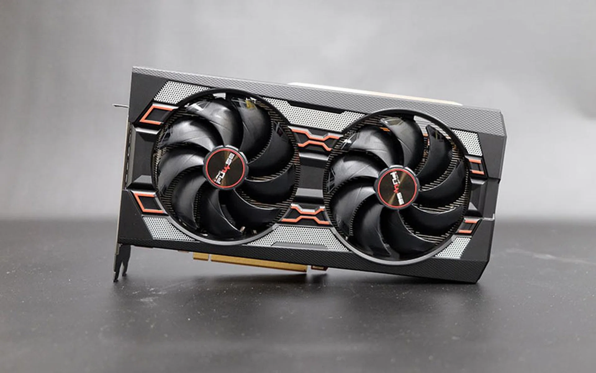 Sapphire Pulse Radeon RX 5600 XT