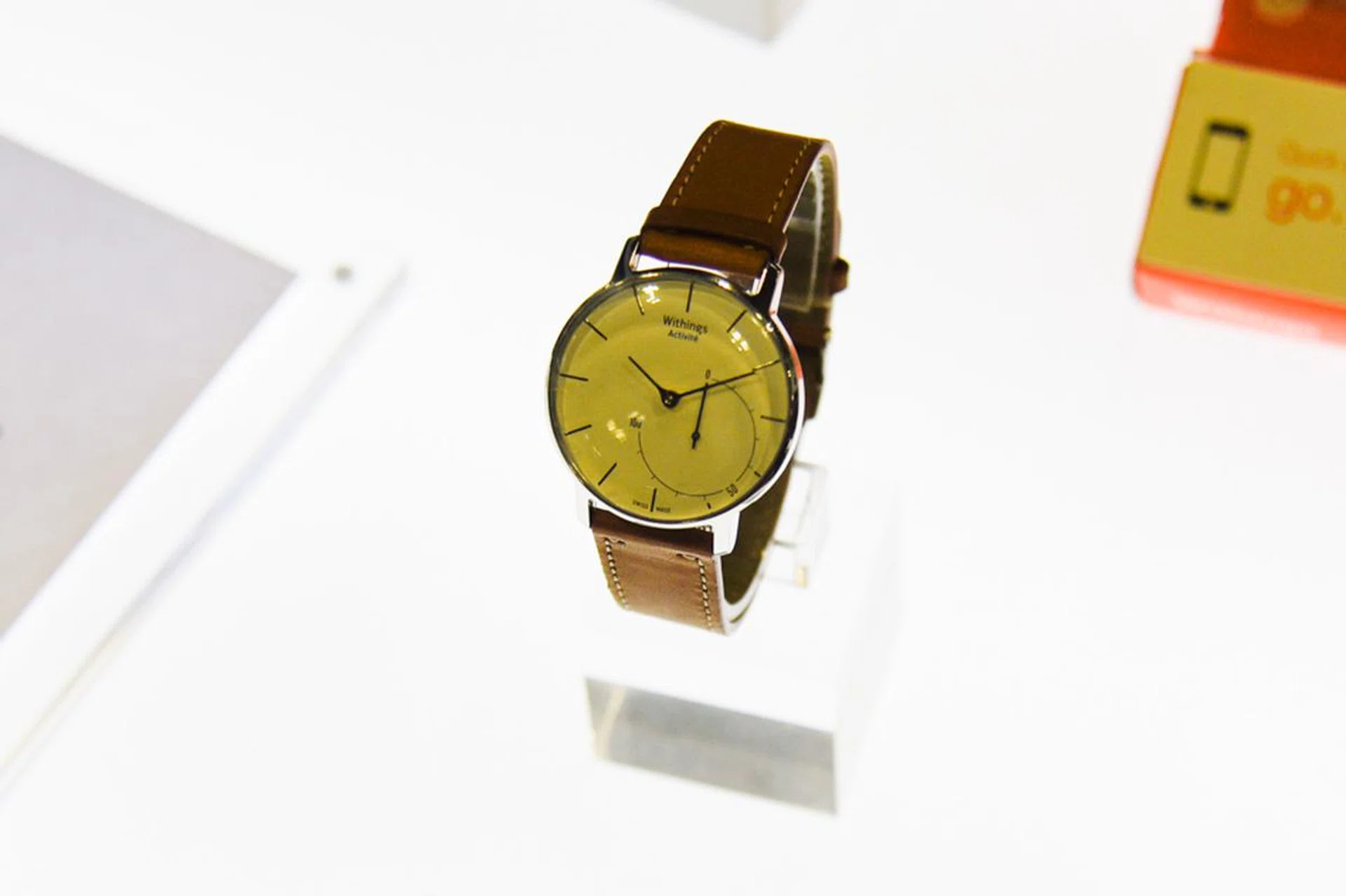 The Withings Activite Sapphire is an activity tracking watch with battery life up to eight months, works with both iOS and Android, has a French design and is Swiss made. Because of that last line, it costs S$649 (U.P. S$699).