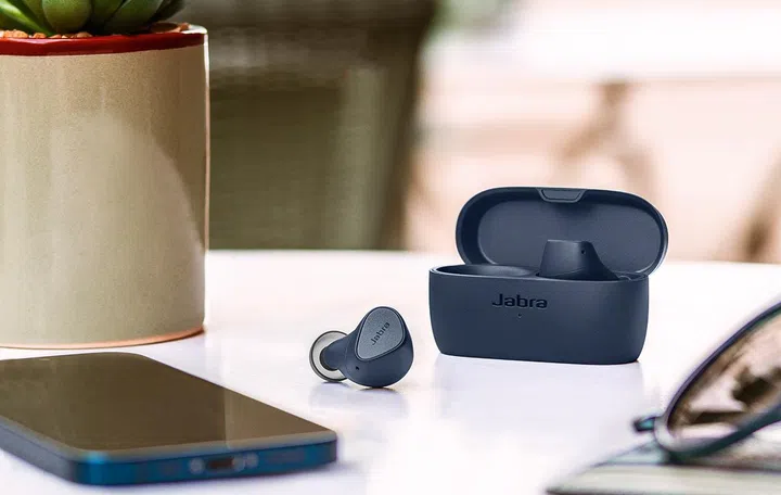 Jabra Elite 4 true wireless earbuds.
