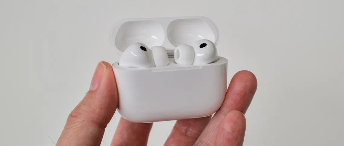AirPods Pro with built-in cameras: Apple rumours | HardwareZone