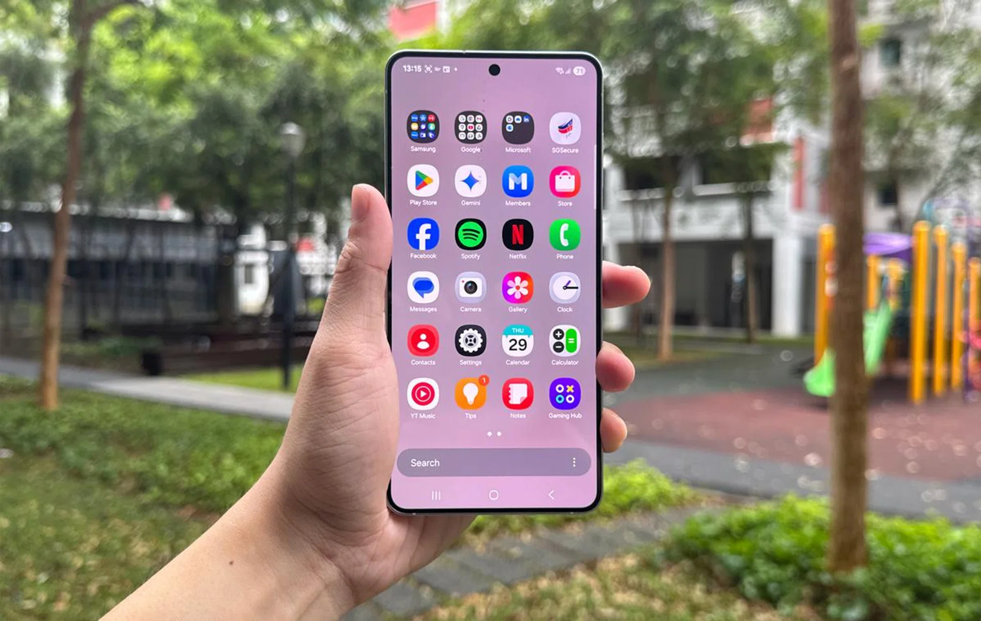 Samsung Galaxy S25 Edge. Photo: HWZ.