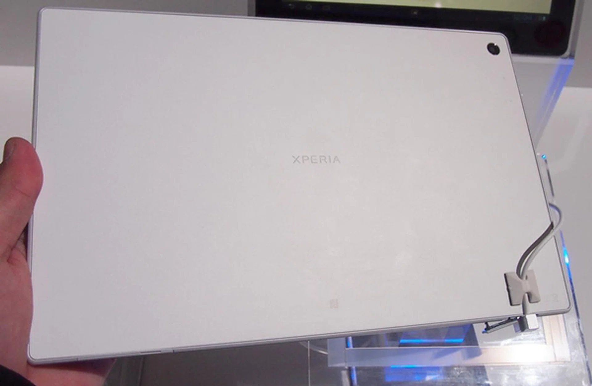 Sony substitutes glass for a matte plastic on the back of the Xperia Tablet Z, which we felt was a wise decision.