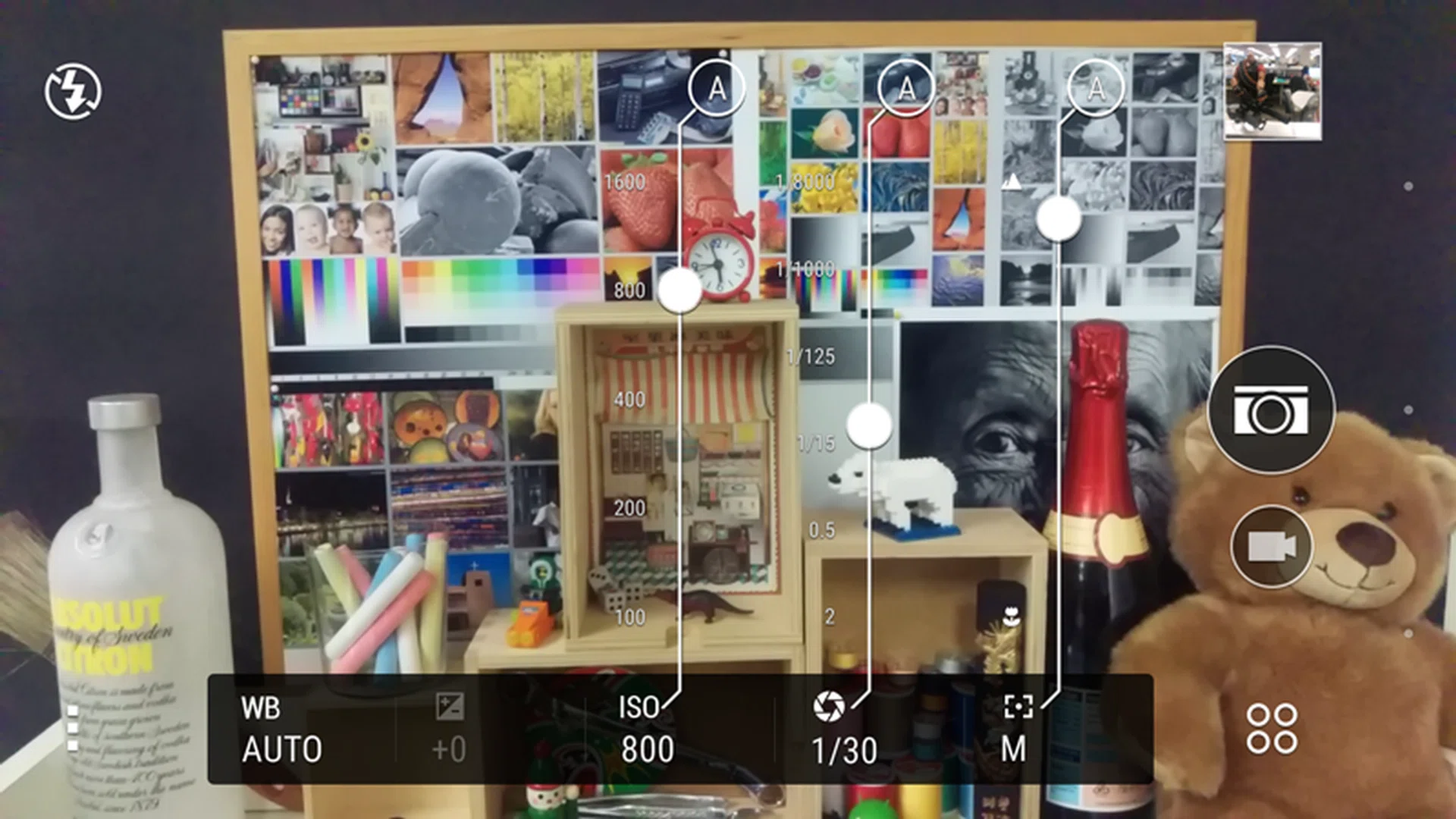 HTC's camera app has accessible and easy to use settings.