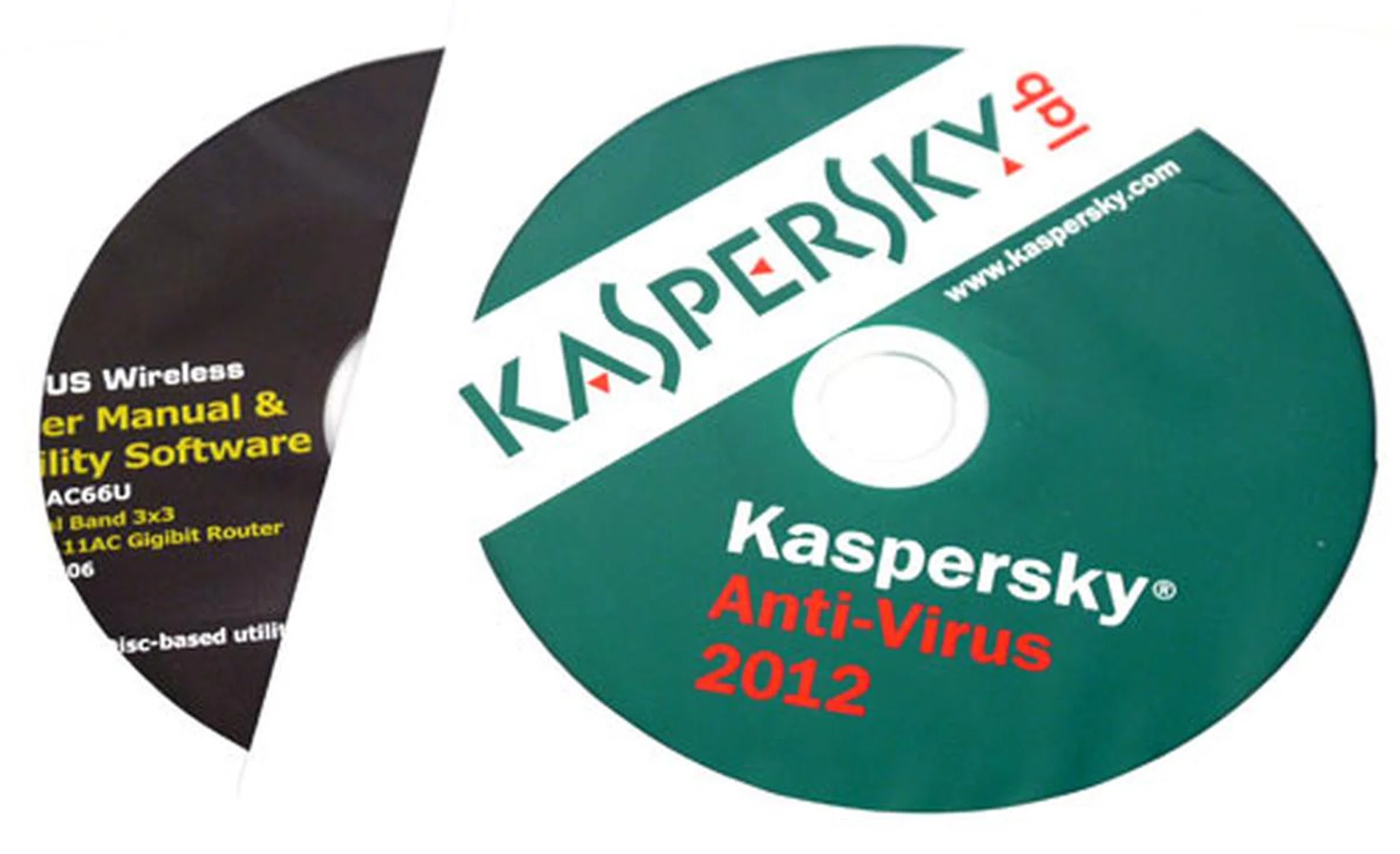 A copy of Kaspersky's Anti-Virus 2012  (valid for one-year), as well as a CD containing the user manual and utilities are bundled together with the RT-AC66U. 