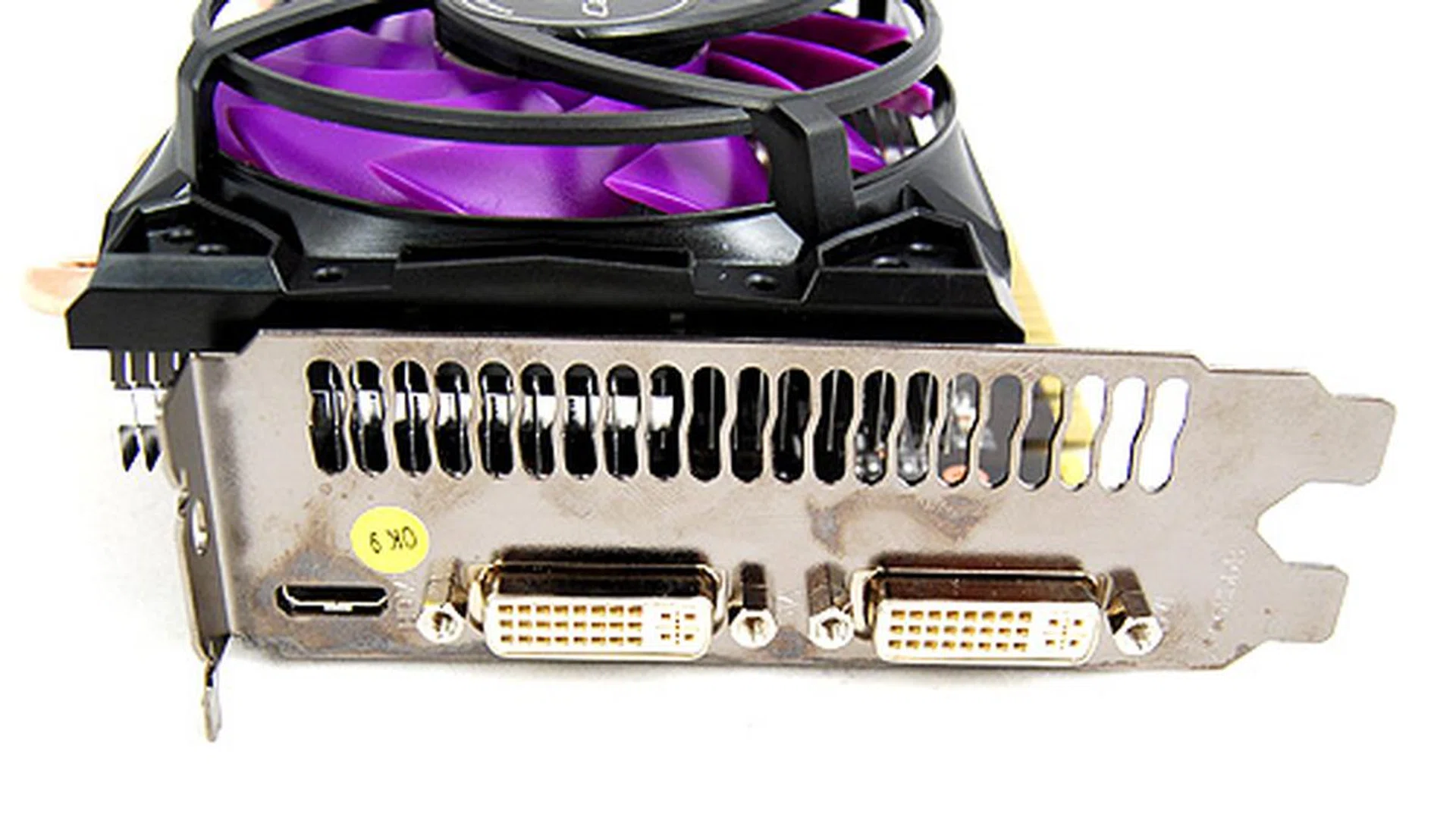 Twin DVI ports and a single mini-HDMI port is all that is offered by the Sparkle card in terms of video output.