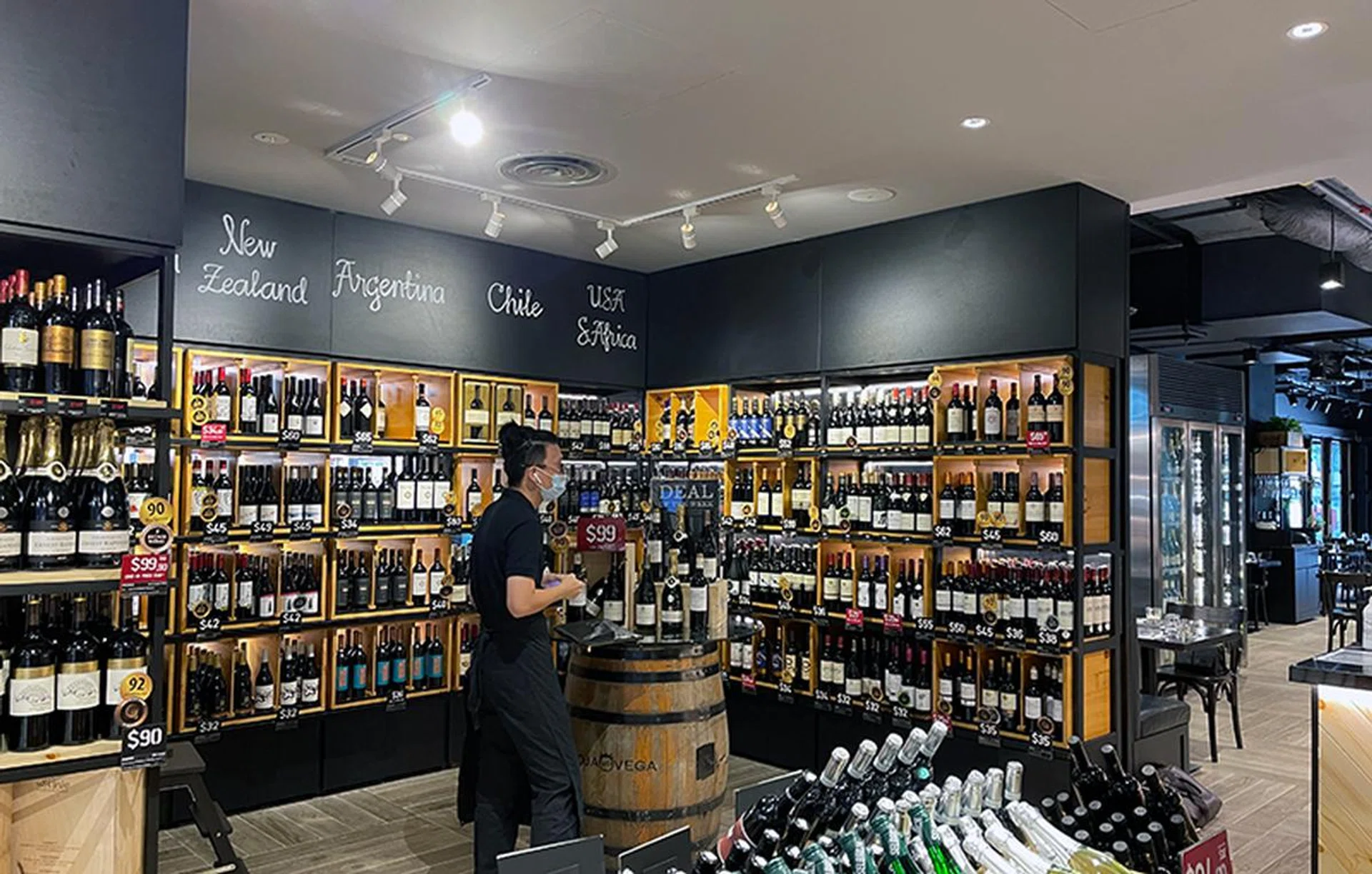 Hidden in plain sight - can you find the transducer in this image. Answer: if you can't, then BernieSound did its job right.