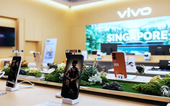 Vivo retail and service centre at 313@Somerset