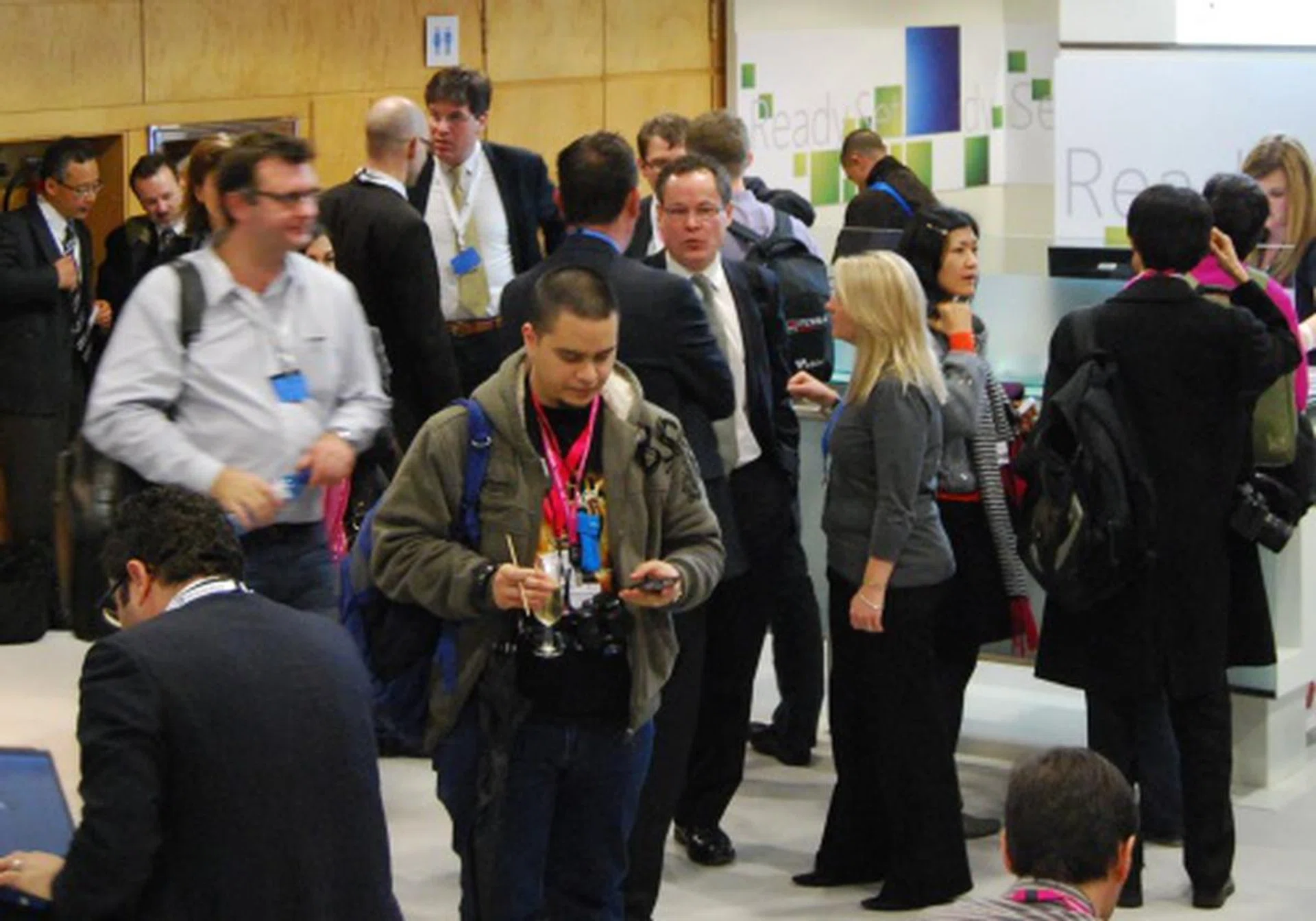 At this year's Mobile World Congress, Microsoft is looking at its largest crowd ever for its Windows Phone 7 Series announcement.