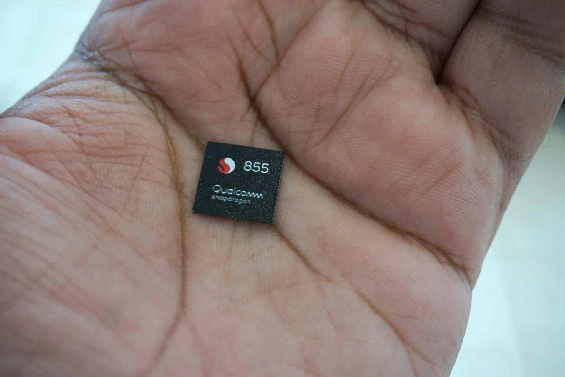 The small but mighty Snapdragon 855 marks an important milestone to define the expectations of the next decade in mobile experiences, compute and connectivity.