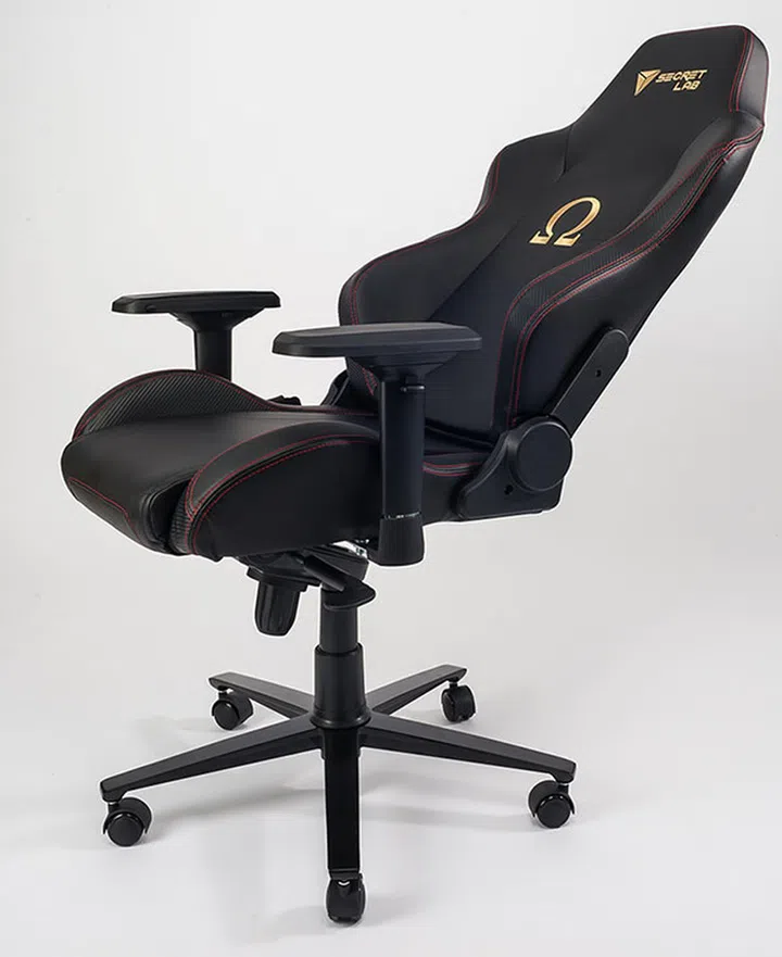 The Secretlab Omega is the company's take on the ultimate gaming chair. Shown here is the all-black Stealth version of the chair, complete with a carbon fiber texture. (Image Source: Secretlab)