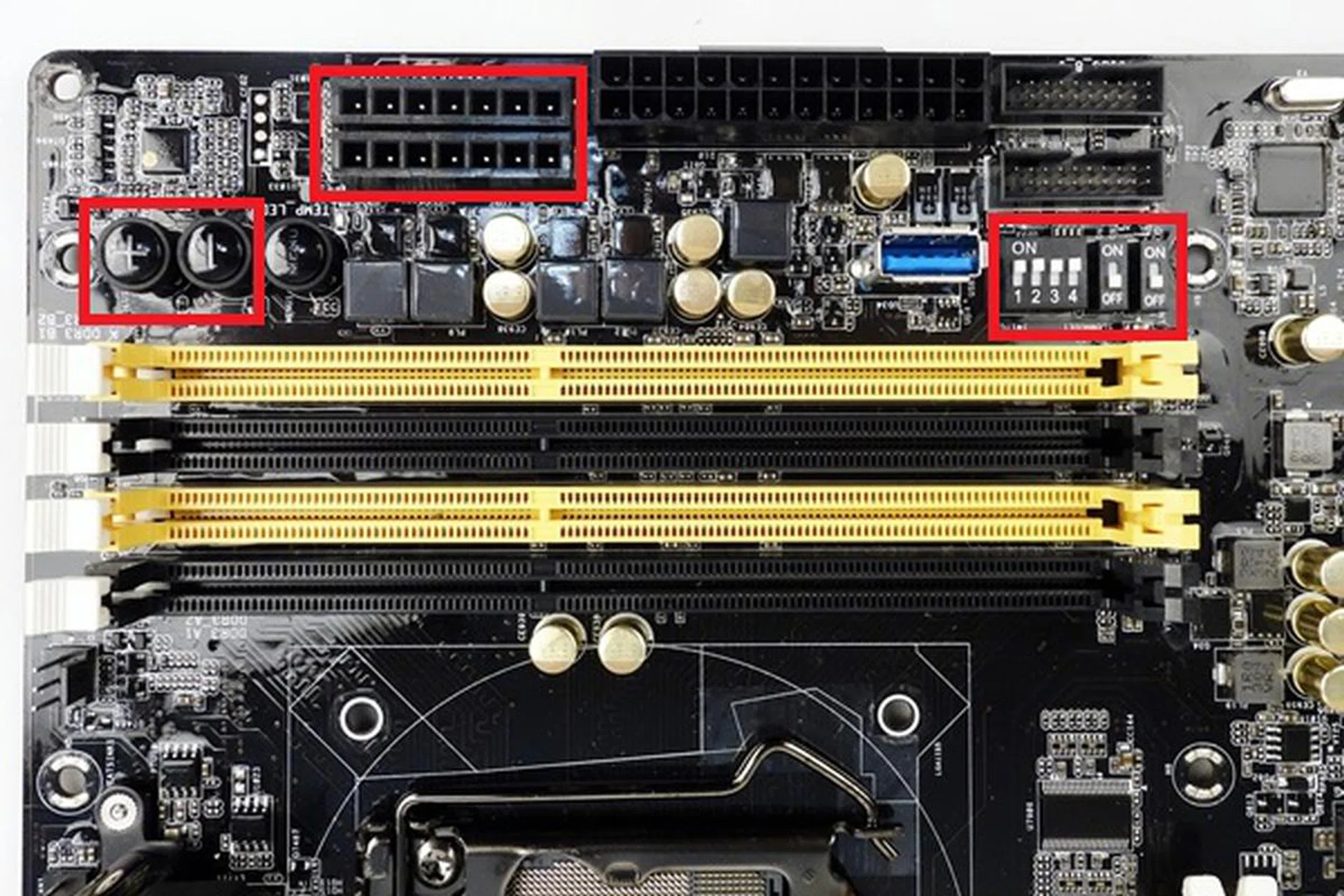 These onboard features are ideal for an overclocker in an open workbench environment. There is the Rapid OC feature, V-Probe, and the DIP switches for the PCIe x16 slots, and for LN2 cooling setups.