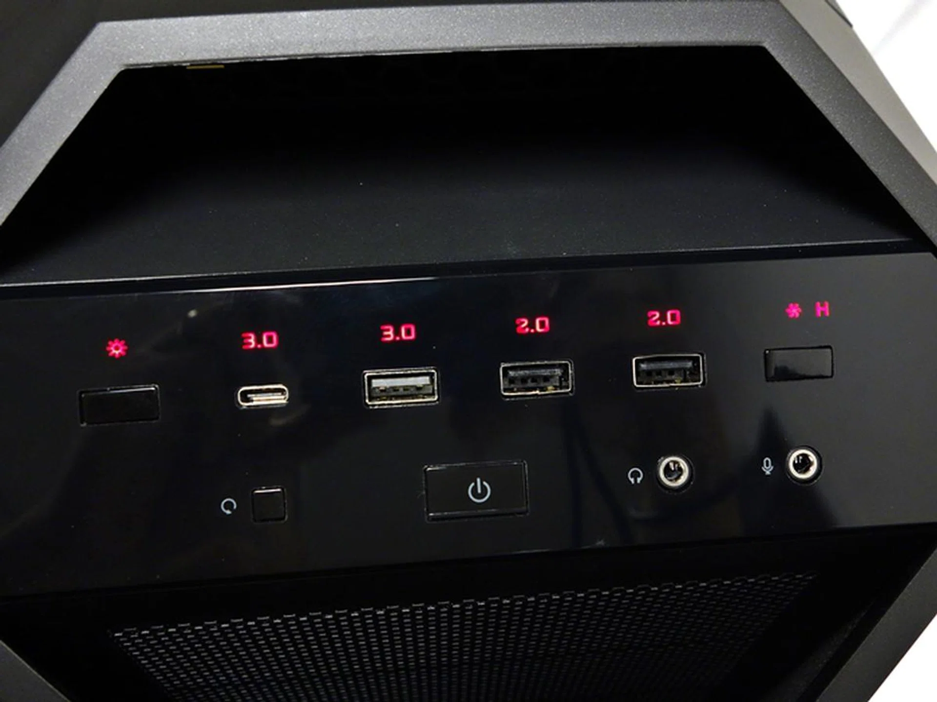 The right-most button is the fan control button, and the attached fans were operating at "High" mode. (See the 'H' letter that's lit up?)