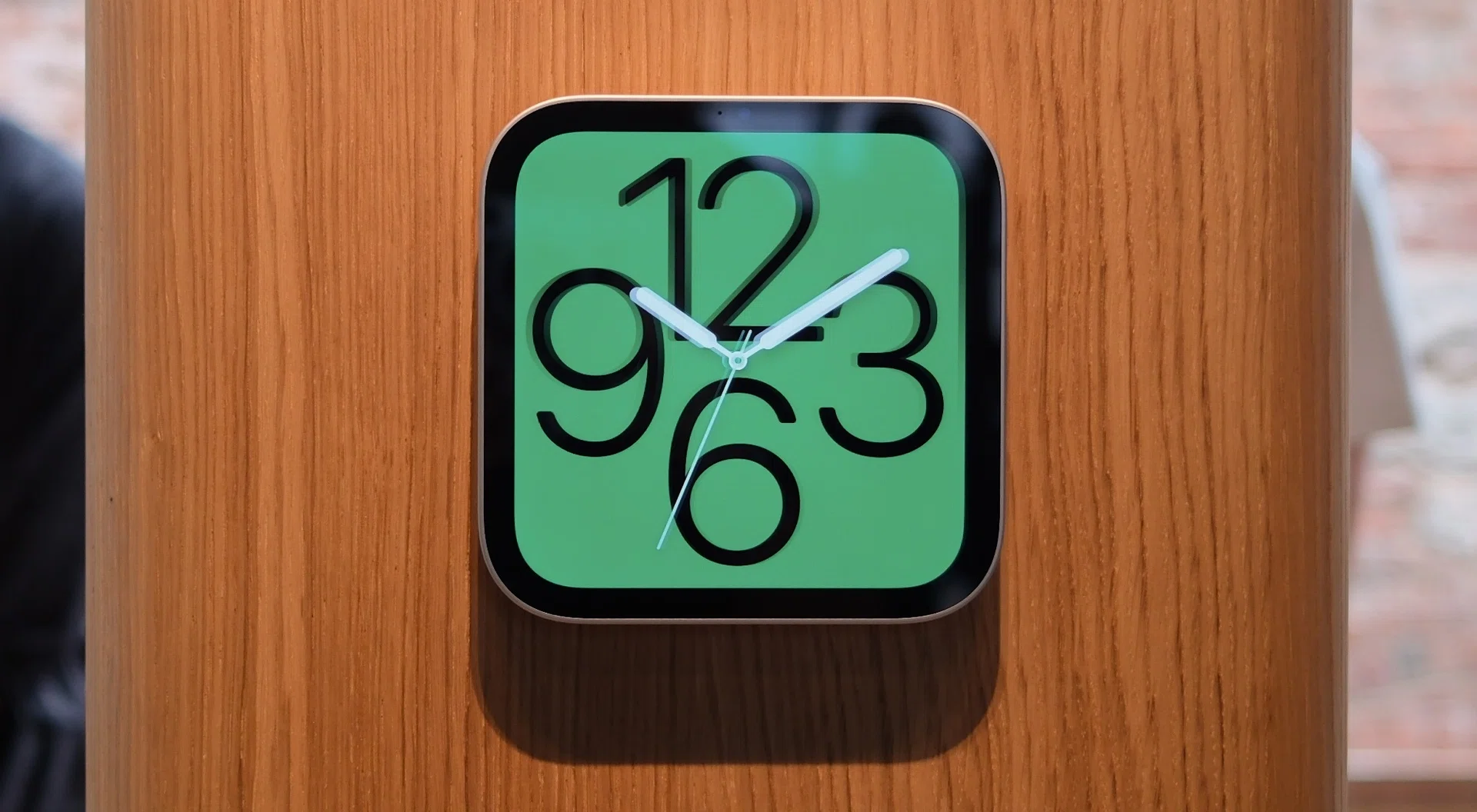 Apple HomeView wall mount costs | HardwareZone Singapore