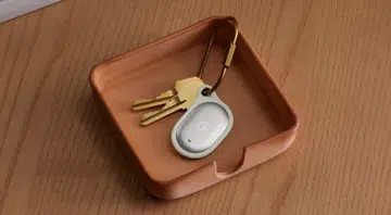 Google’s bluetooth tracker, the Pixel Tag