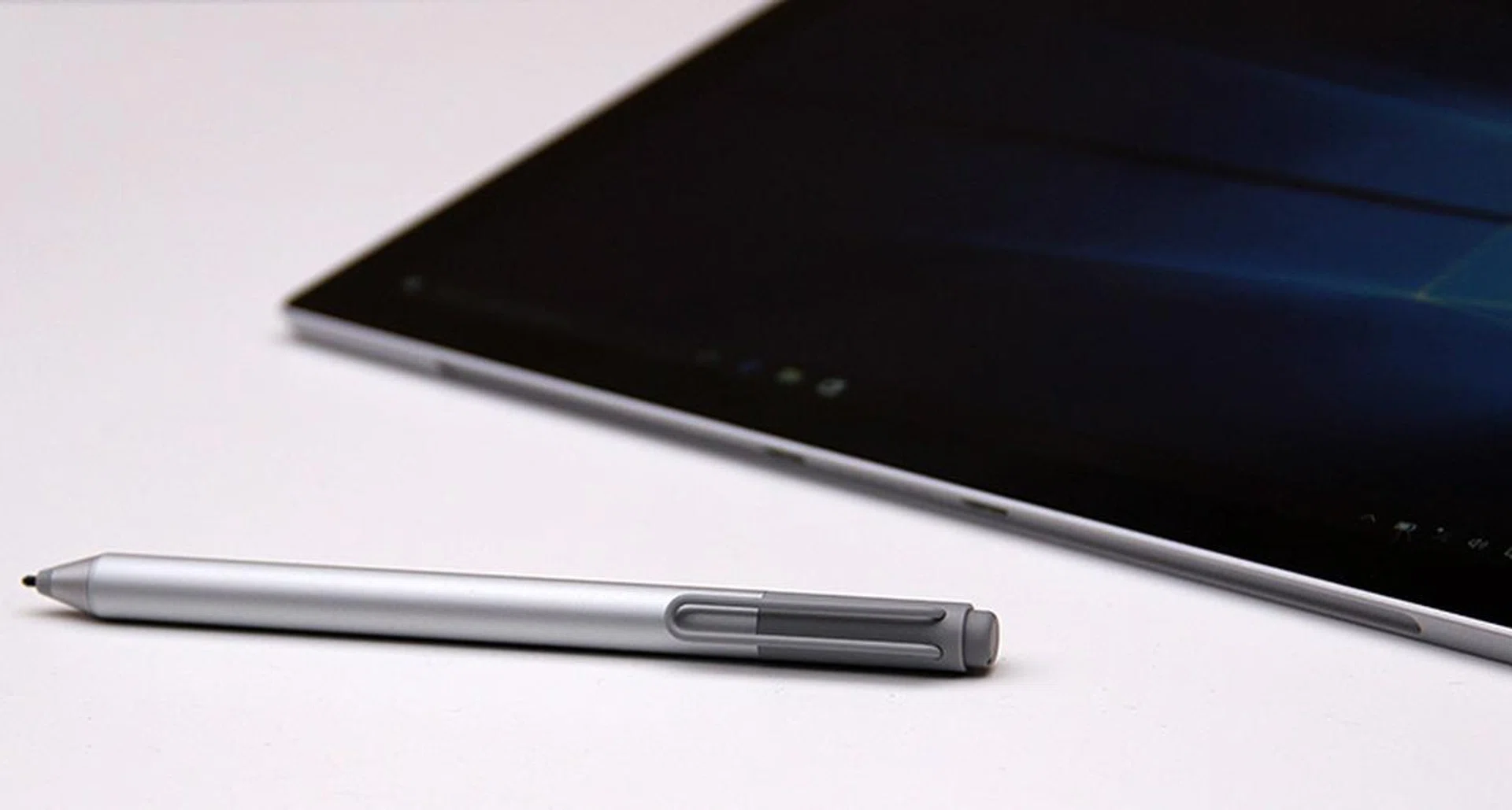 The new Surface Pen comes with marked improvements over the older version.