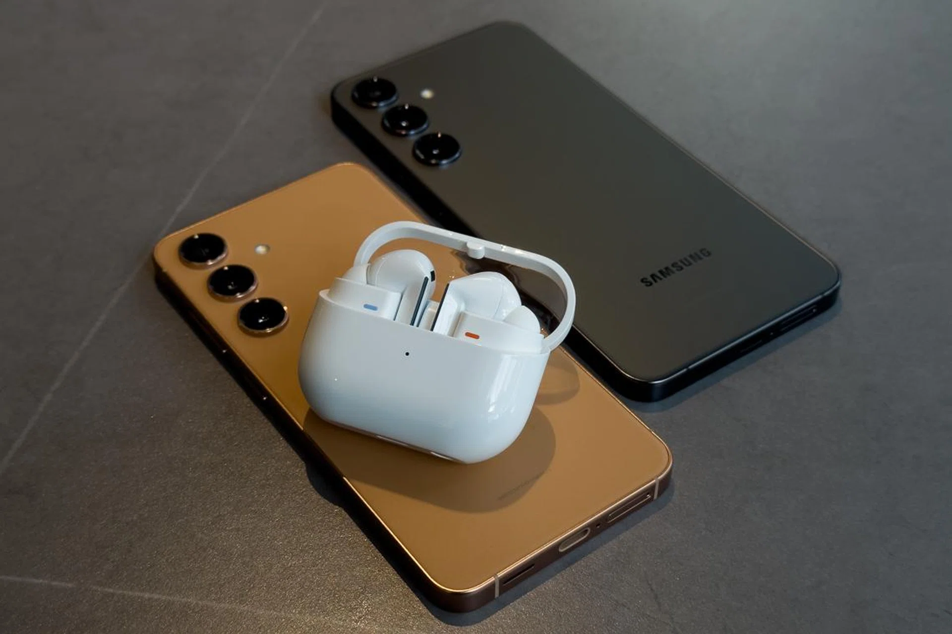 The Galaxy Buds3 Pro are best paired with Samsung phones.