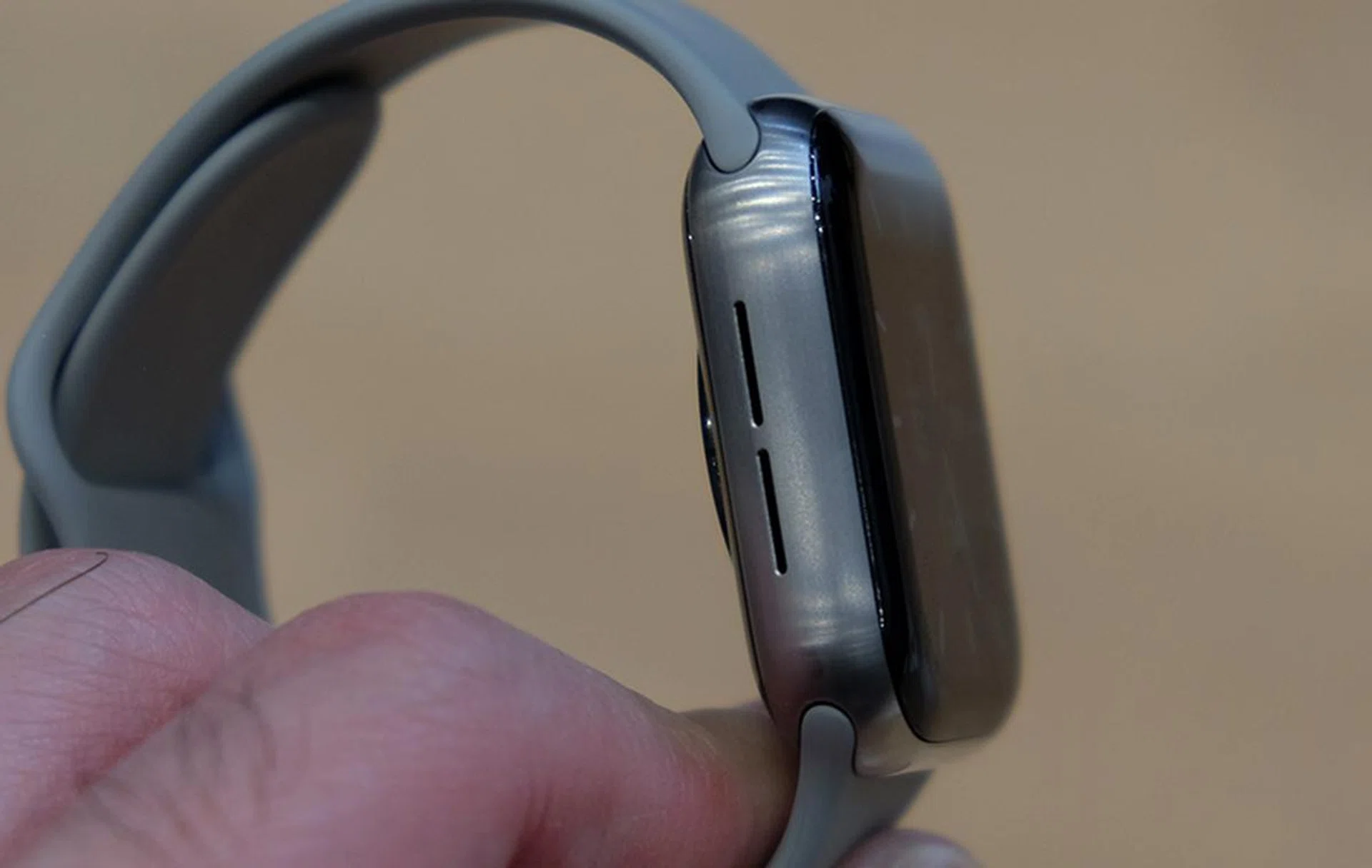 Note the brushed finish on the titanium model.