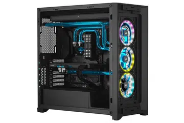  Corsair's new 5000D Hydro X ATX case with a fully assembled water-cooling loop. 