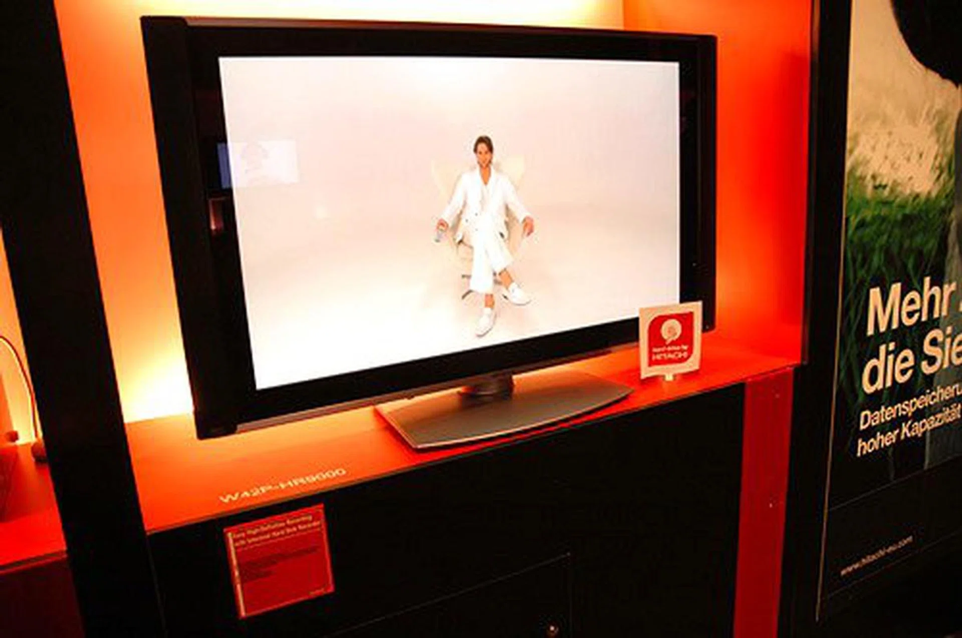 At first sight, the Hitachi W42P-HR9000 Plasma TV may seem like any other TV, but look closer and you'll realize that this TV comes with an internal hard disk recorder. Hitachi's Picture Master 9000 series consists of a 42-inch and 55-inch Plasma TV and 32-inch and 37-inch LCD TV. The flagship 42PD9700 is the first 42-inch plasma panel based on its ALIS 1080 Plasma screen that offers 1080 lines without any upscaling or additional signal processing.