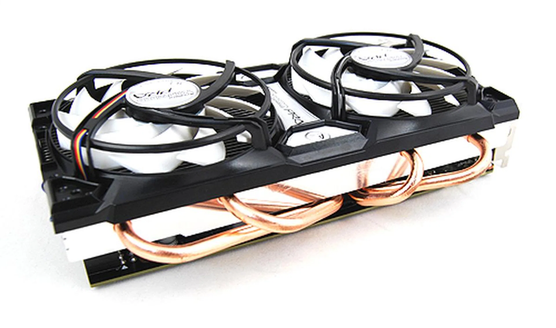 Everything about the card is huge, from the twin fans, down to the large heatsink array and even the four copper heat pipes.
