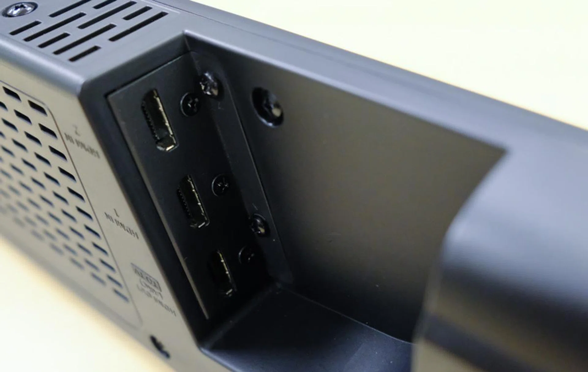 The bottom HDMI port is the one that allows 4K passthrough.