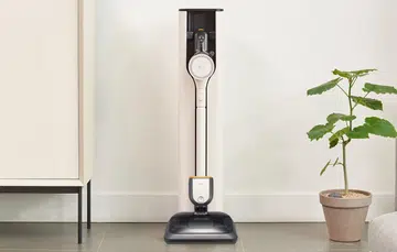 The LG CordZero A9 Kompressor with Steam Power Mop.