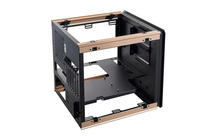 The REGIS disassembled. (Image source: Azza)