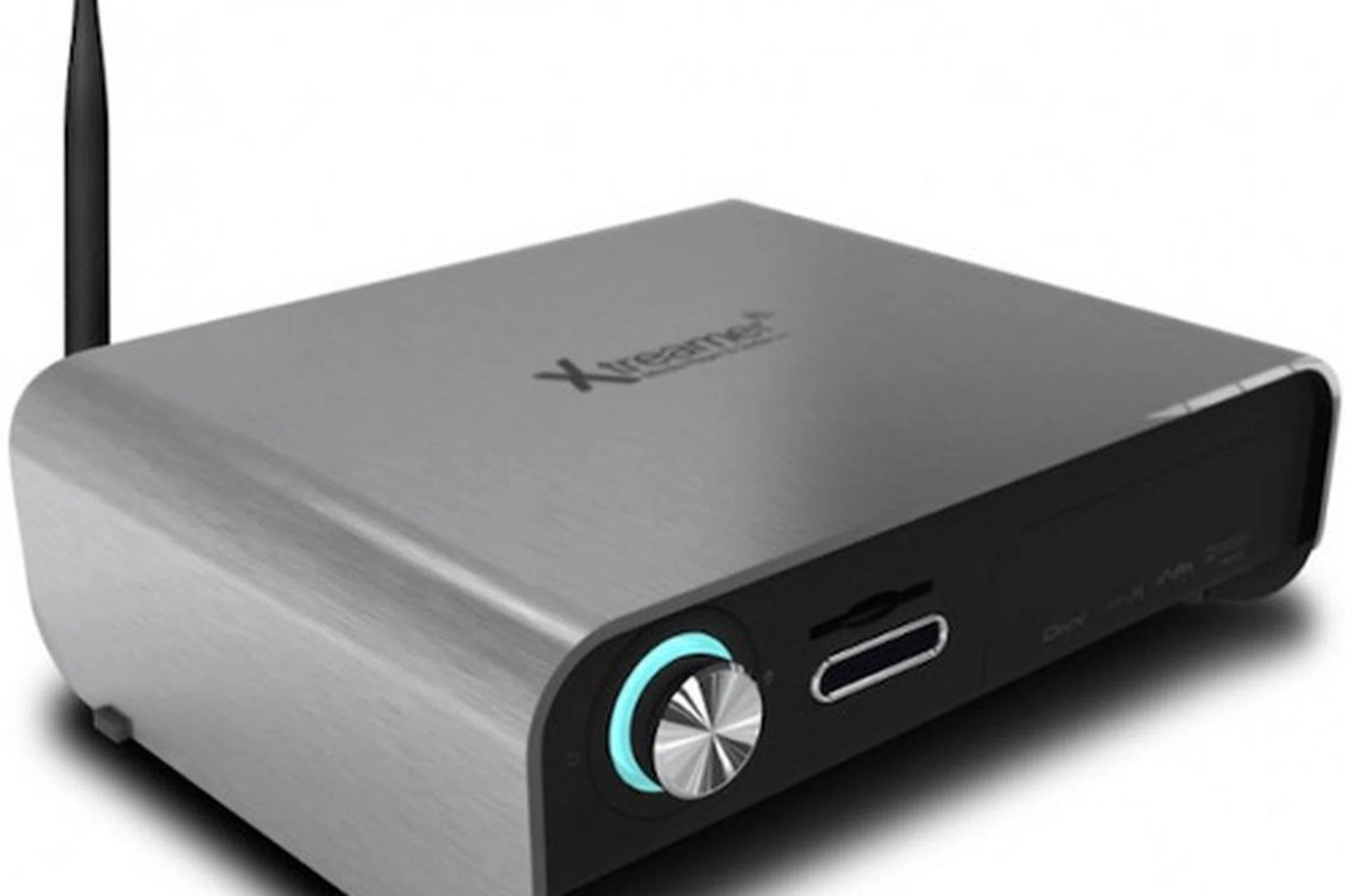 The Xtreamer Prodigy Silver media player offers a few differentiating aspects such as a main and a supplementary user interface. We detail more on the following pages.