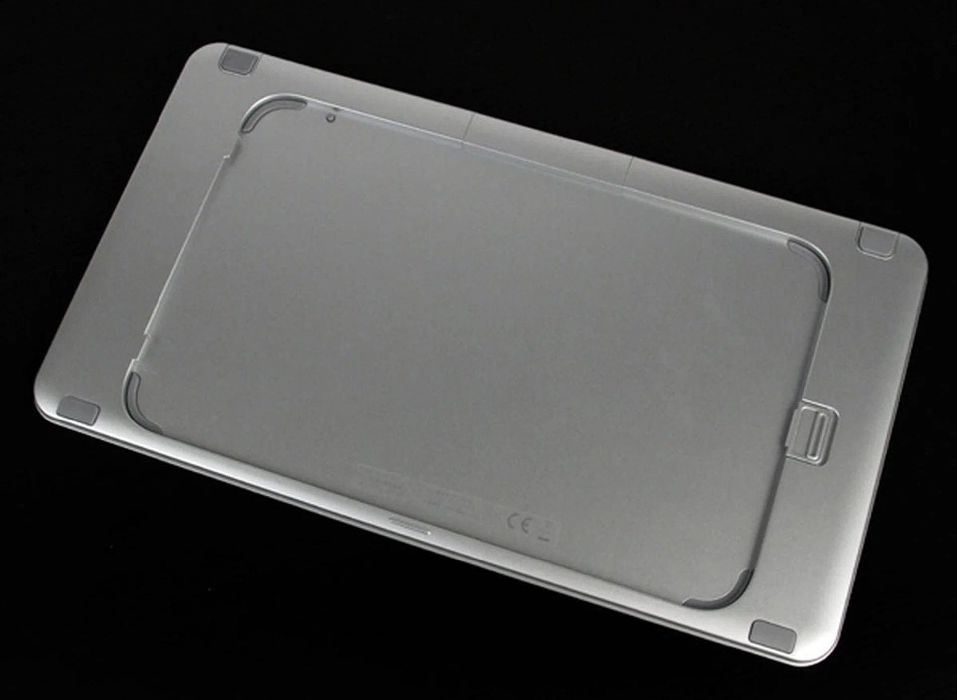 A slot at the back of the keyboard lets you use it as a protective carrying case.