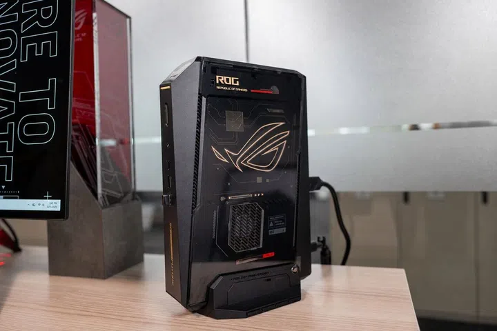 ROG NUC 16 Edition 20