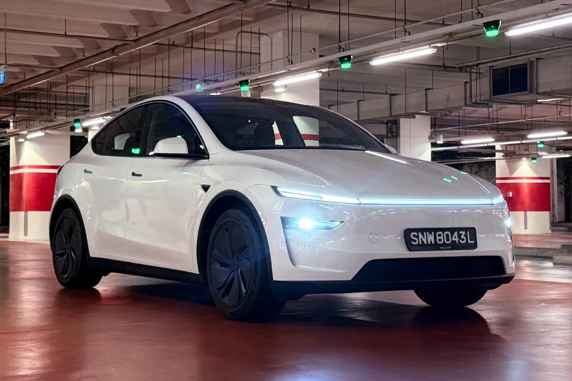 The newest Model Y looks very different from its predecessor. Photo: HWZ