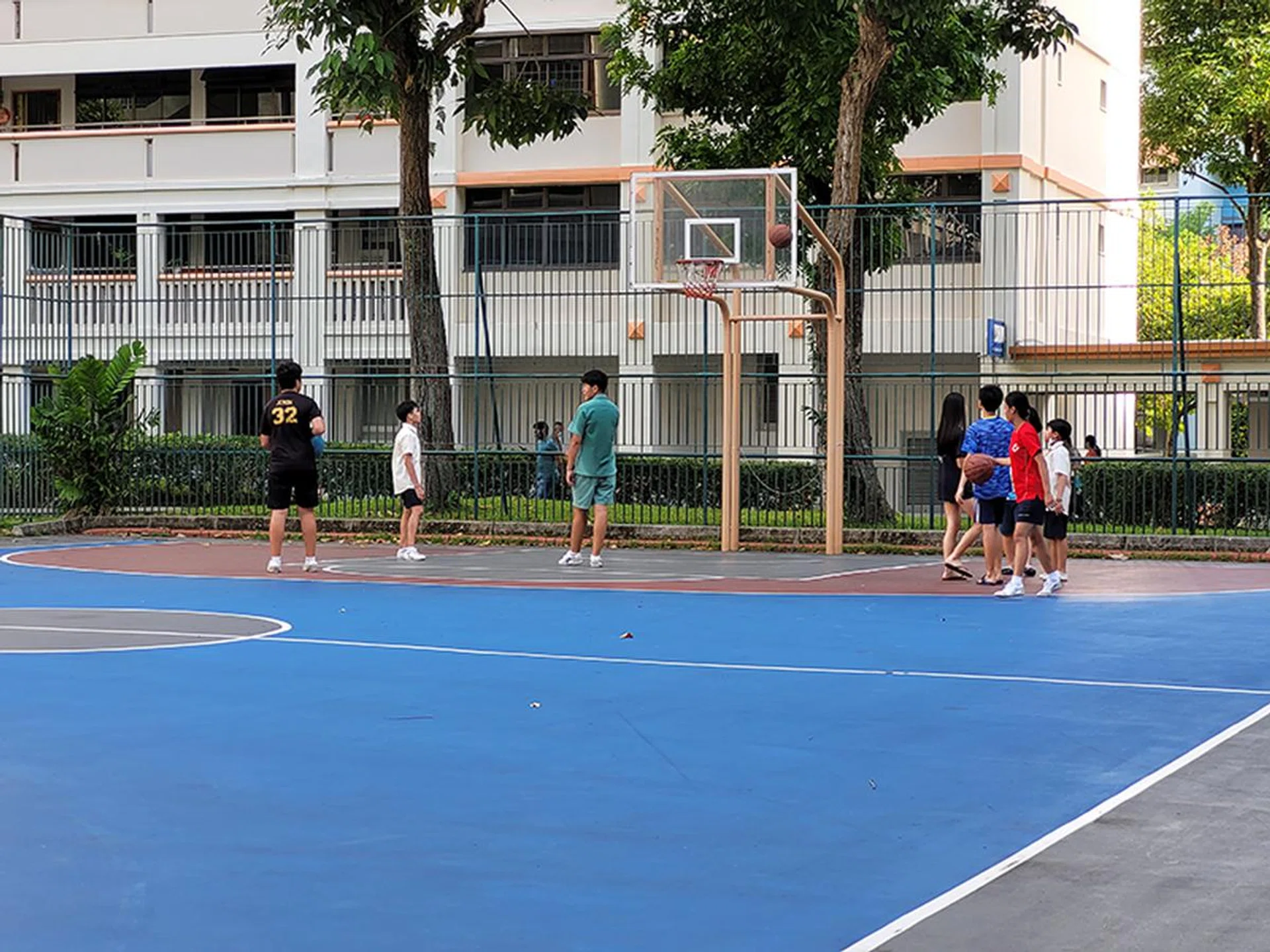 3x optical zoom (setting selected from menu).