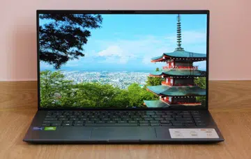 The ASUS ZenBook 14 Ultralight is one of company's first notebooks to feature Intel's new Tiger Lake processor.
