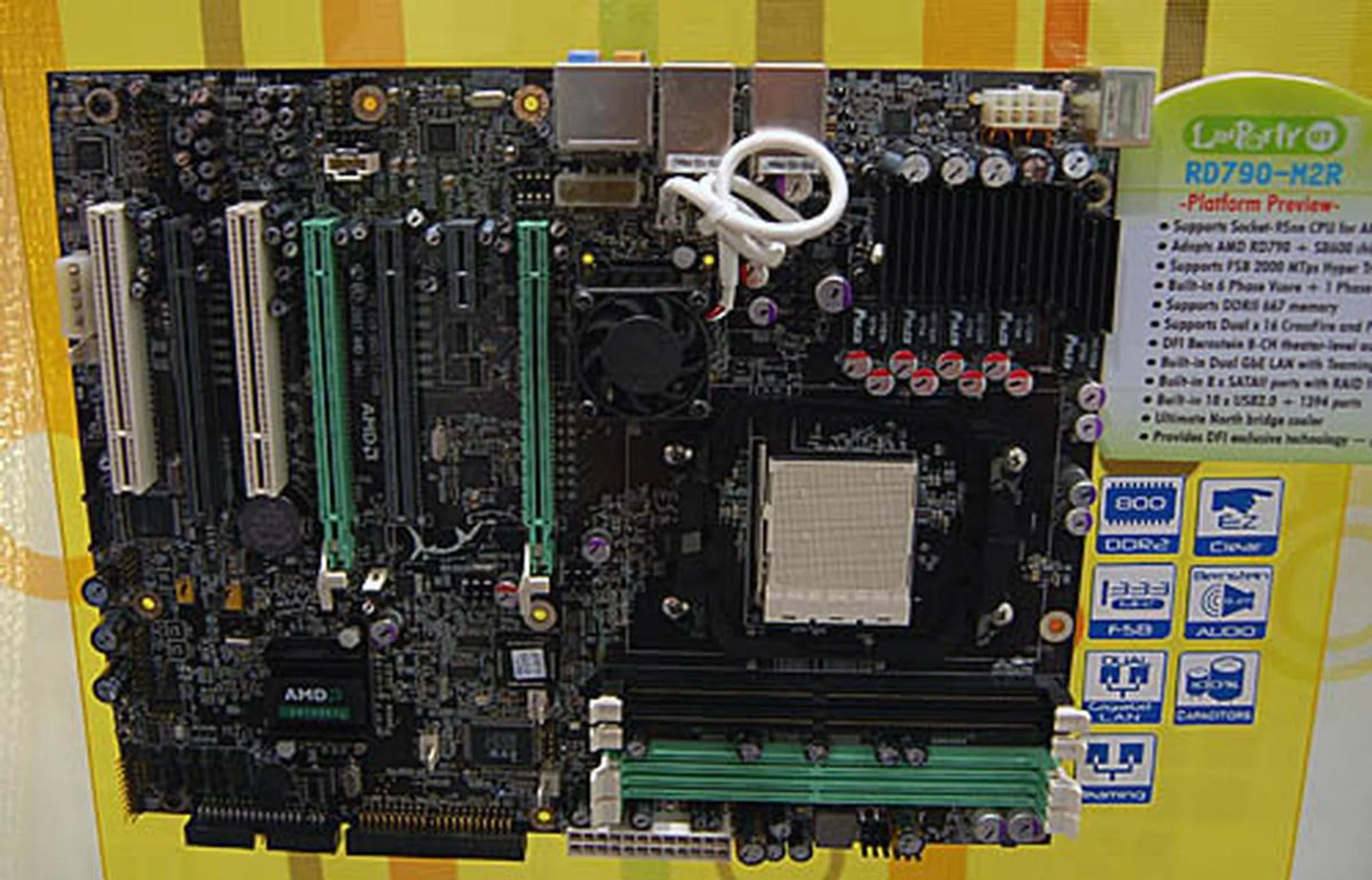  AMD's new RD790 and SB600 chipset is also available from DFI, with the vendor adding in a Bernstein 8-channel audio, dual Gigabit LAN, eight SATA 3.0 ports and up to 10 USB ports.  