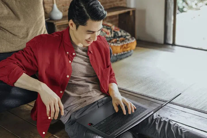 Based on the briefing we got by Qualcomm, Snapdragon X is designed for students, freelance gig workers, and price-sensitive consumers, all of whom primarily use AI PCs for online shopping, Netflix, doing up presentations, and video calling. Image: Qualcomm.