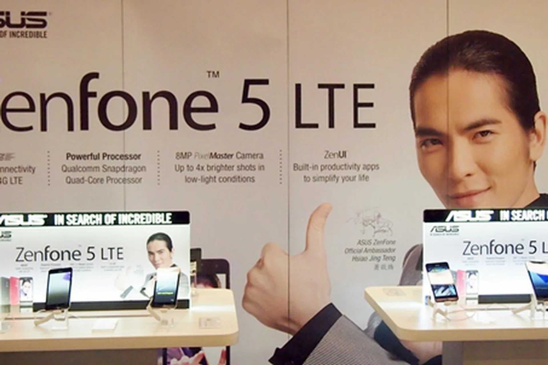 ASUS set up booths to showcase the ZenFone 5 LTE and other recent ZenFone models to HardwareZone readers.