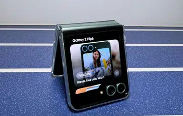 Samsung Galaxy Z Flip6.