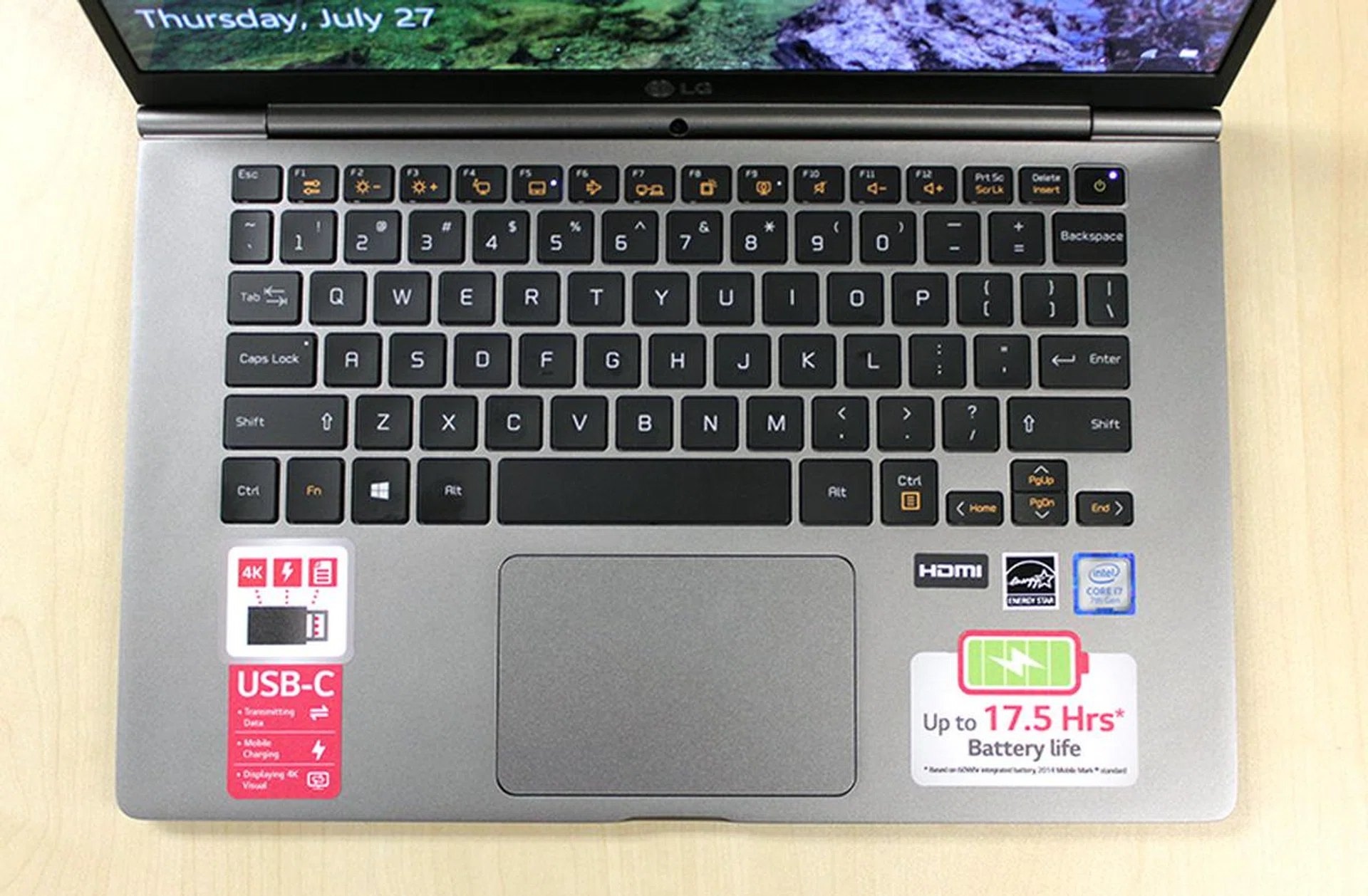 The keyboard is well-sized and the individual keys themselves have a good feel. Unfortunately, if you type with forceful strokes, the chassis flexes a little.