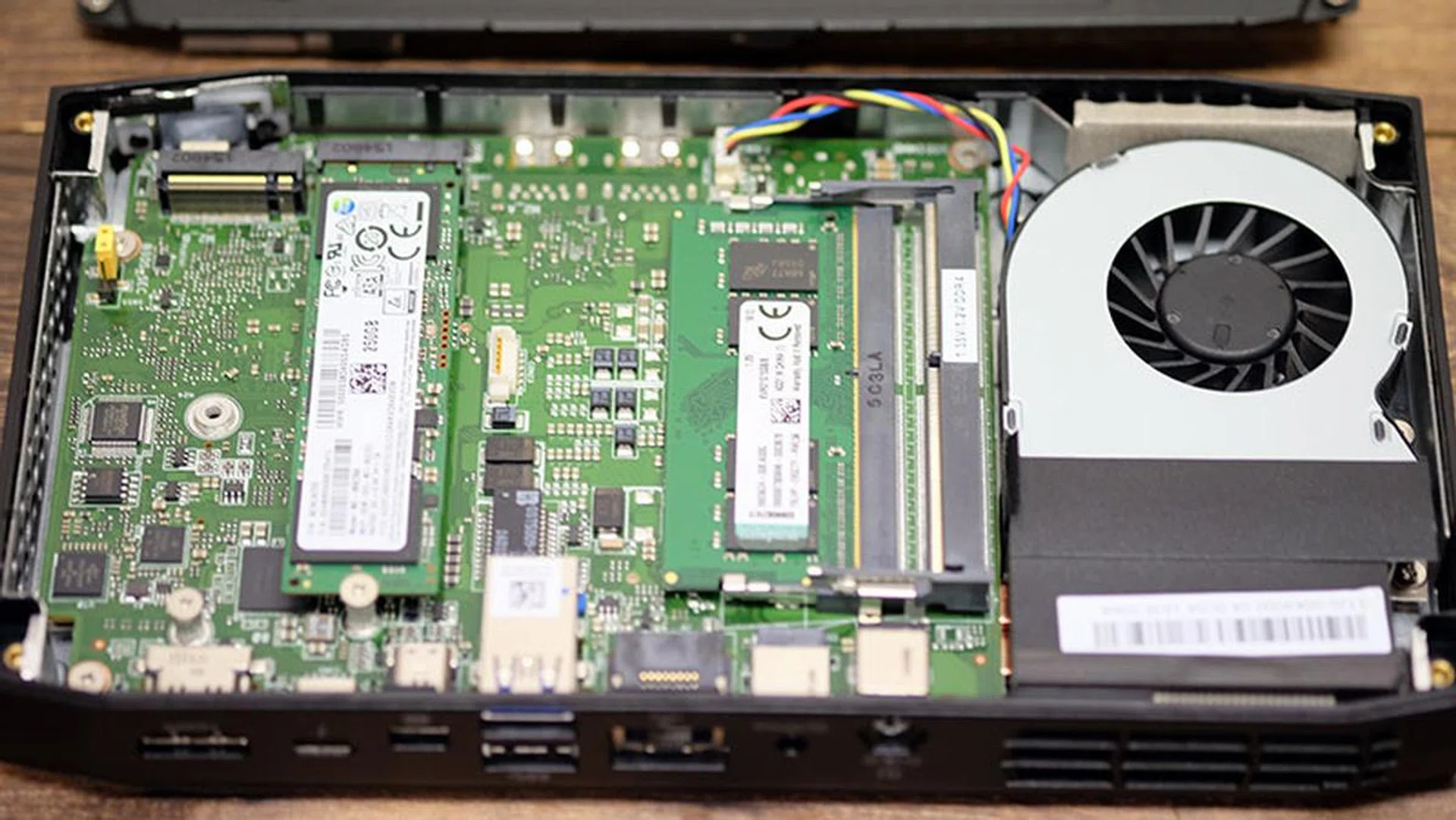 Aftershock Nano S internal