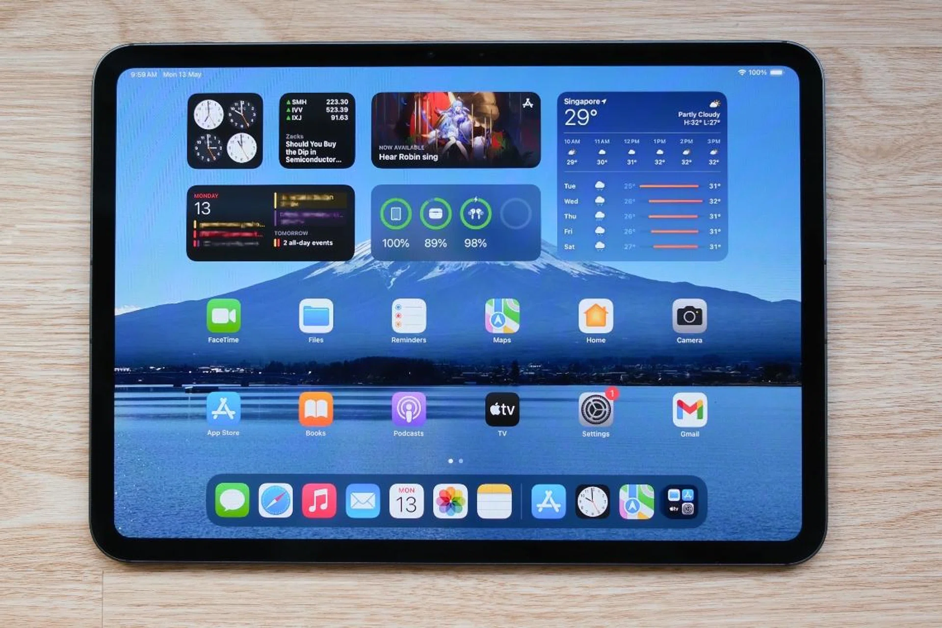 After the recent iPad keynote, I had the opportunity to sit down and talk to Apple executives Greg Joswiak and John Ternus on issues ranging from iPads to Macs.