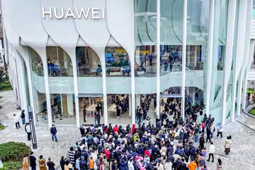 Huawei’s flagship store at Shanghai Taikoo Li Qiantan